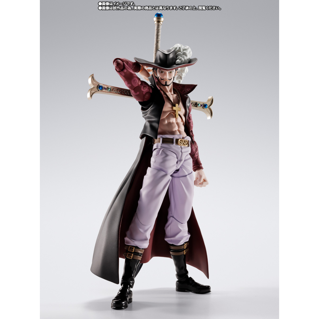 S.H.FIGUARTS ONE PIECE - DRACULE MIHAWK (HAWK-EYE)
