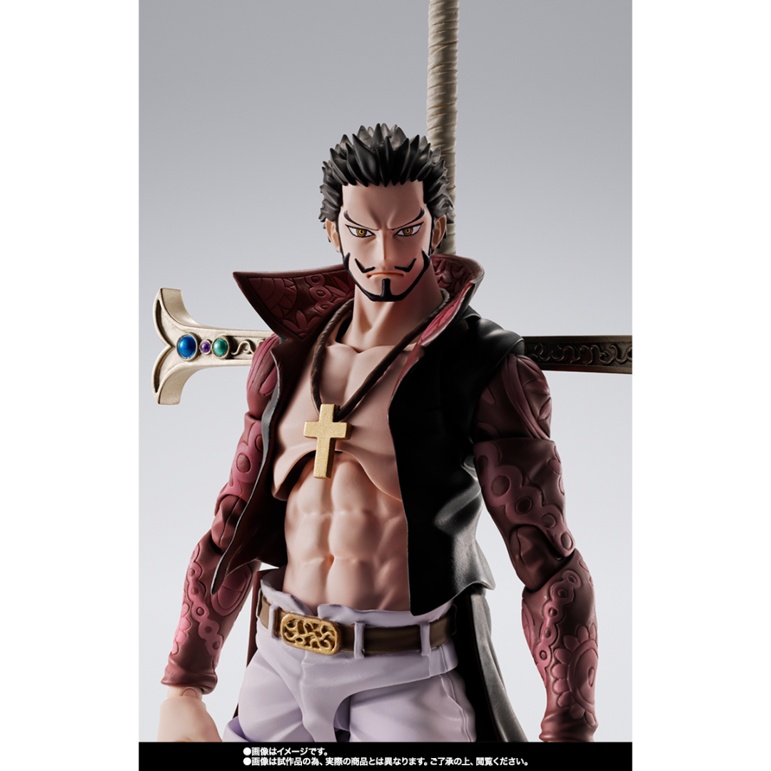 S.H.FIGUARTS ONE PIECE - DRACULE MIHAWK (HAWK-EYE)