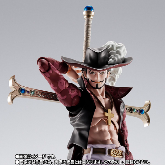 S.H.FIGUARTS ONE PIECE - DRACULE MIHAWK (HAWK-EYE)