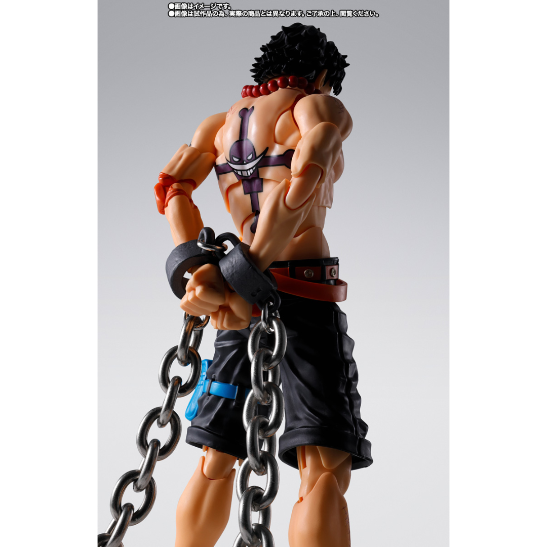 S.H.FIGUARTS ONE PIECE - PORTGAS.D.ACE (MARINEFORD) - Good Toys